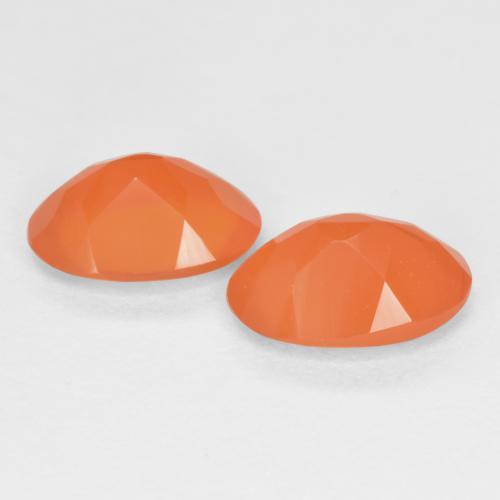 1.12克拉天然红玉髓，椭圆形切割，半透明