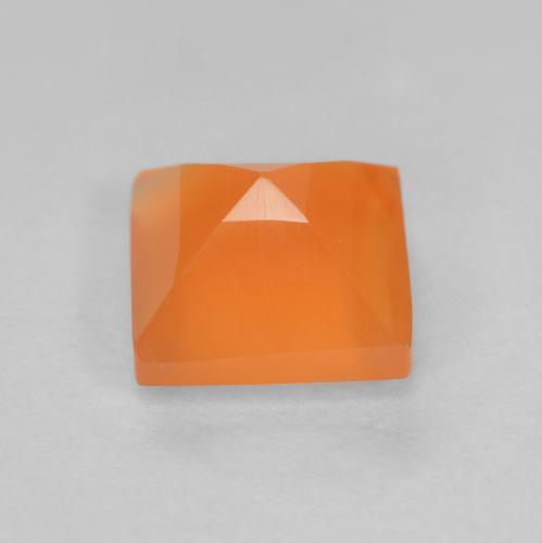 0.67克拉天然红玉髓，正方形，透明
