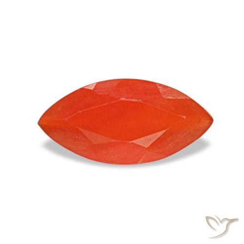 0.38克拉天然橙色红玉髓，马眼形，7.9×3.9毫米，透明