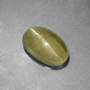 0.96克拉天然绿色Cat's Eye Apatite，透明，7.4×4.7毫米，透明/半透明