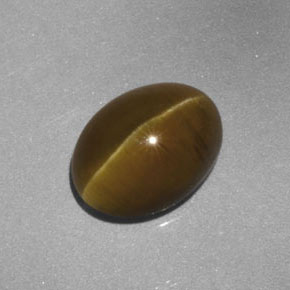 3.52克拉天然黄色Cat's Eye Apatite，透明，9.6×7.2毫米，透明/半透明