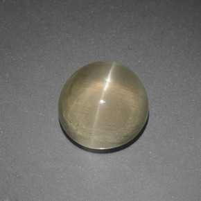 5.65克拉天然猫眼磷灰石，圆形切割，半透明