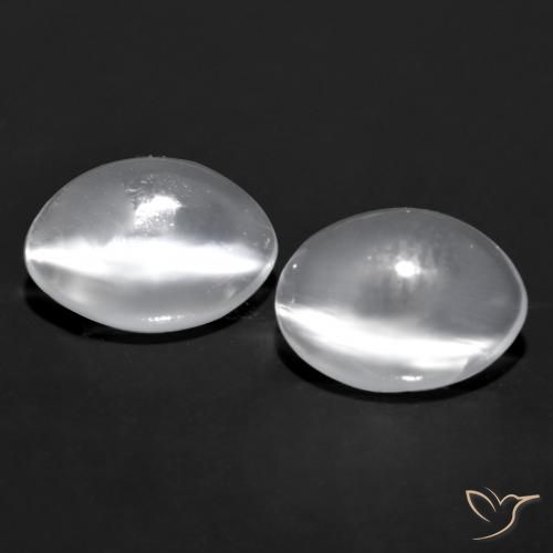 1.41天然白色Cat's Eye Moonstone，椭圆形切割，6.9×5.2毫米，透明