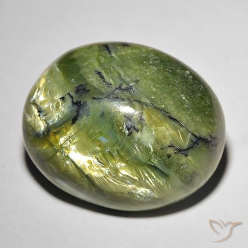 20.74克拉天然绿色Cat's Eye Opal，椭圆形切割，20.6×16.8毫米，不透明