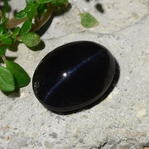 5.96ct 天然 黑色 猫眼方柱石, 椭圆形, 不透明