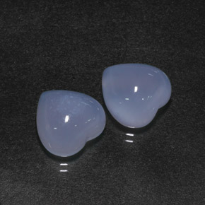 天然玉髓，心形，12.2×12.1毫米，半透明