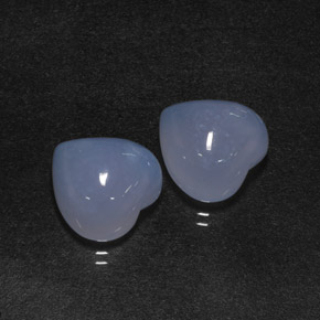 天然玉髓，心形，12.3×12.2毫米，半透明