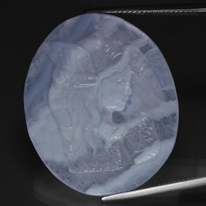 37.65克拉天然玉髓，透明，31.8×26.5毫米，透明/半透明