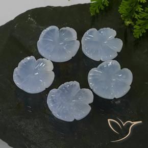 26.27克拉天然玉髓，花形切割，半透明