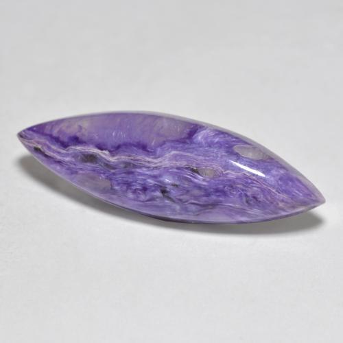 7.83克拉天然紫罗兰色查罗石，马眼形，25.9×8.5毫米，不透明