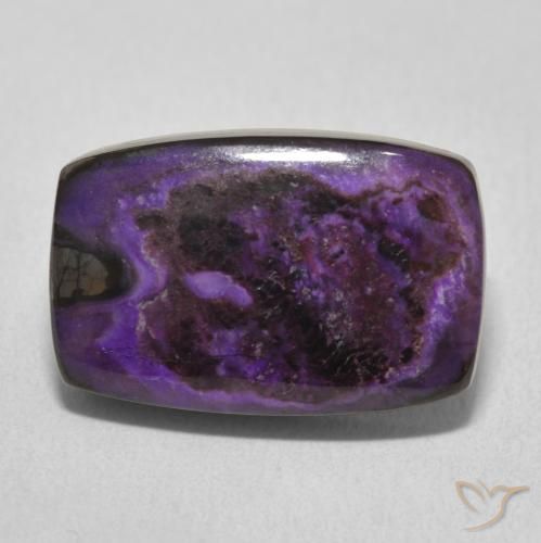 13.27ct 天然 Medium Dark-Violet 硅藻土, 软垫, 不透明