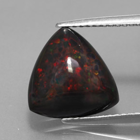 3.52克拉天然多色巧克力欧泊，三角形，11.6×11.6毫米，不透明