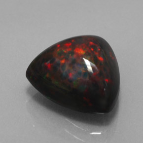 3.52克拉天然多色巧克力欧泊，三角形，11.6×11.6毫米，不透明