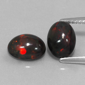 克拉天然巧克力蛋白石，椭圆形切割，半透明