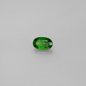 0.34克拉天然绿色铬透辉石，椭圆形切割，5.3×3.3毫米，VS-SI