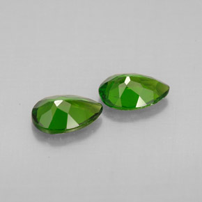 克拉天然铬透辉石，梨形，VVS-VS
