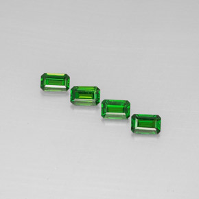 克拉天然铬透辉石，祖母绿式切割，VS