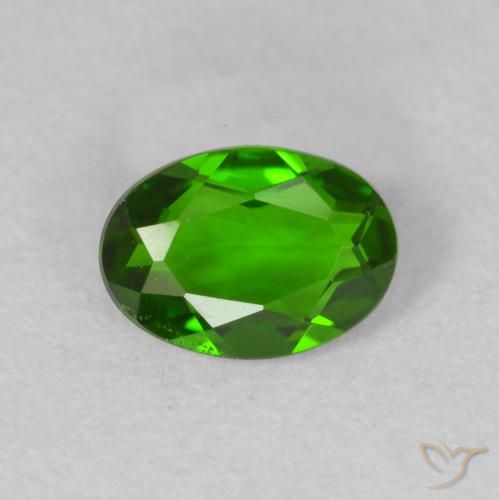 0.59ct 天然 Medium Dark-Green 铬透辉石, 椭圆形, VVS-VS
