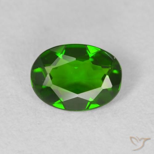 0.63ct 天然 Medium Dark-Green 铬透辉石, 椭圆形, VVS-VS, Photo A