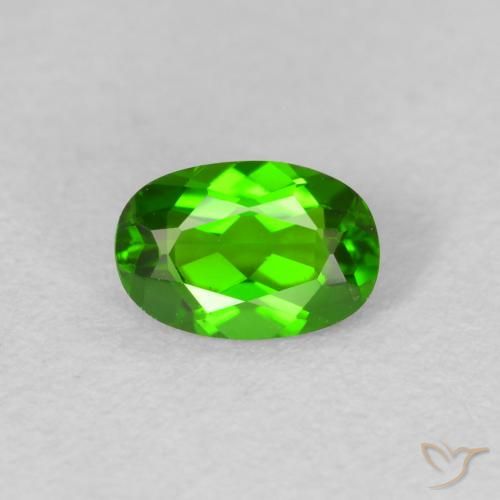 0.52ct 天然 暗绿色 铬透辉石, 椭圆形, VVS-VS