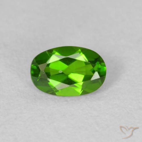 0.50ct 天然 充满活力的绿色 铬透辉石, 椭圆形, VVS-VS