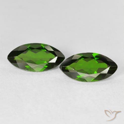 2.35ctw 天然 Medium Dark-Green 铬透辉石, 榄尖形, VS-SI