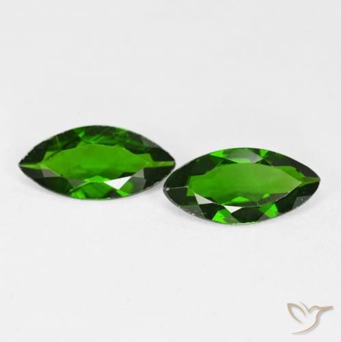 1.67ctw 天然 Medium Dark-Green 铬透辉石, 榄尖形, VS
