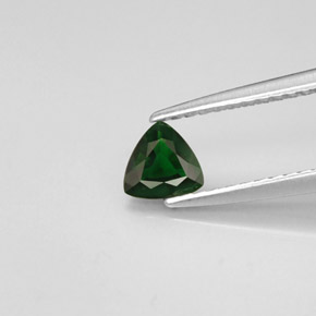 0.29克拉天然绿色铬碧玺，三角形，4.8×4.7毫米，VVS-VS