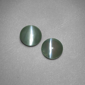 天然绿色Chrysoberyl Cat's Eye，透明，4.40毫米，透明/半透明