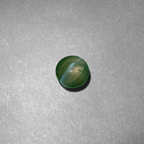 0.60克拉天然绿色Chrysoberyl Cat's Eye，圆形切割，4.81毫米，半透明