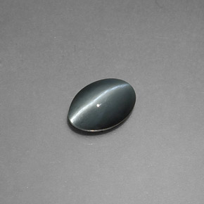 0.65克拉天然灰色Chrysoberyl Cat's Eye，椭圆形切割，6×4.1毫米，不透明