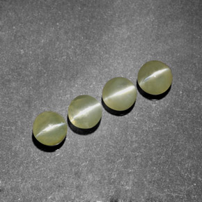 天然绿色Chrysoberyl Cat's Eye，透明，3.85毫米，透明/半透明