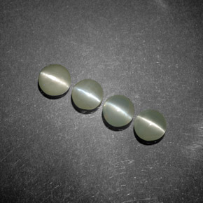 天然绿色Chrysoberyl Cat's Eye，透明，3.94毫米，透明/半透明
