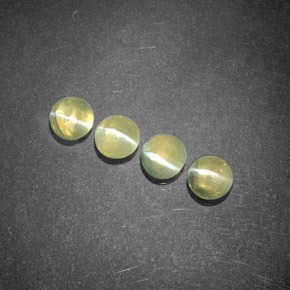 天然绿色Chrysoberyl Cat's Eye，透明，4.04毫米，透明/半透明