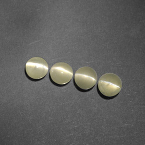 天然绿色Chrysoberyl Cat's Eye，透明，3.96毫米，透明/半透明