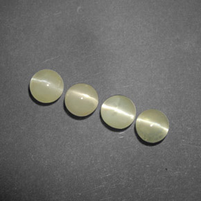 天然绿色Chrysoberyl Cat's Eye，透明，4.27毫米，透明/半透明