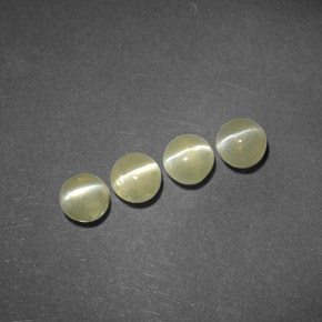 天然绿色Chrysoberyl Cat's Eye，透明，4.04毫米，透明/半透明