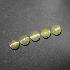天然绿色Chrysoberyl Cat's Eye，透明，3.93毫米，透明/半透明
