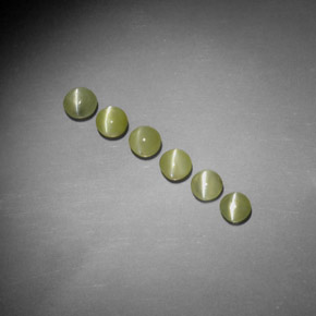 天然黄色Chrysoberyl Cat's Eye，透明，4.04毫米，透明/半透明