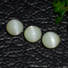 1.31天然绿色金绿宝石猫眼，圆形切割，4.00毫米，半透明