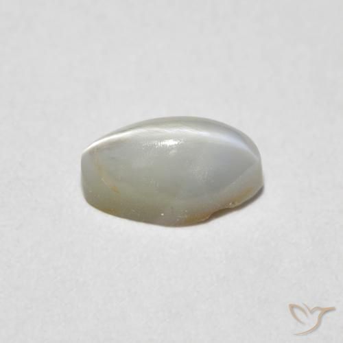 0.62克拉天然金绿玉猫眼，椭圆形，不透明