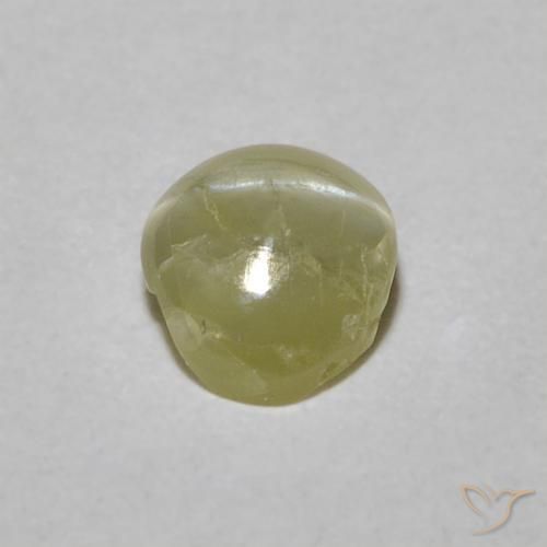 0.60克拉天然金绿玉猫眼，椭圆形，半透明