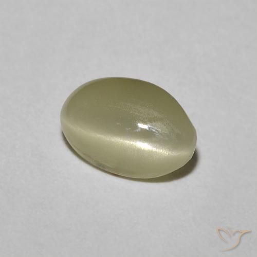 0.82克拉天然金绿玉猫眼，椭圆形，不透明