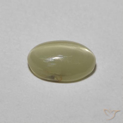 0.82克拉天然金绿玉猫眼，椭圆形，不透明