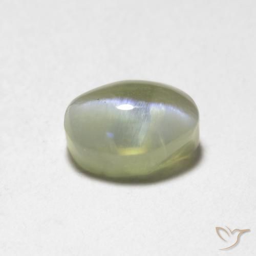 0.87克拉天然金绿玉猫眼，椭圆形，半透明