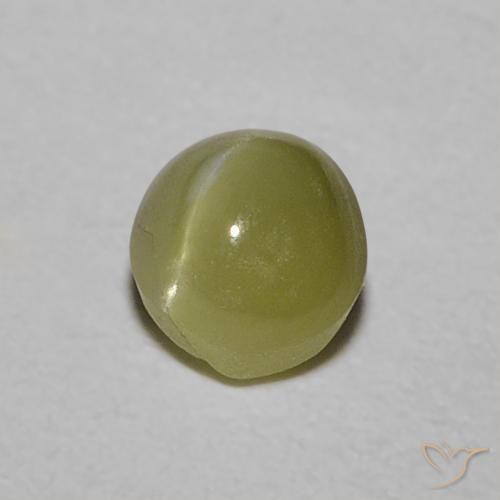 0.52克拉天然金绿玉猫眼，椭圆形，半透明