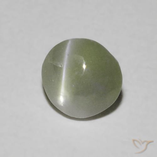 0.55克拉天然金绿玉猫眼，椭圆形，半透明