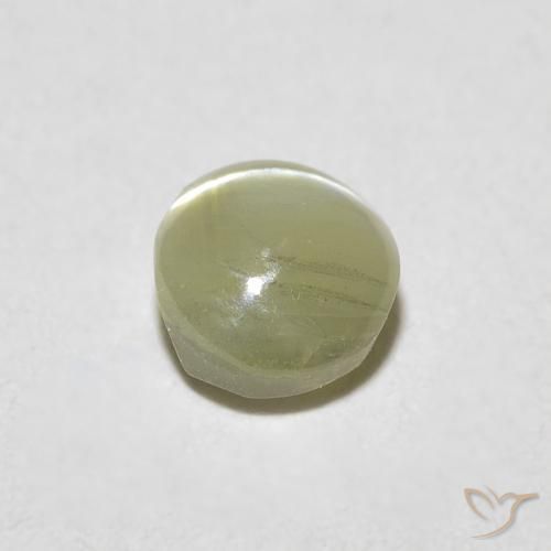 0.72克拉天然金绿玉猫眼，椭圆形，半透明