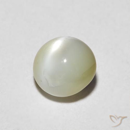 0.92克拉天然金绿玉猫眼，椭圆形，半透明