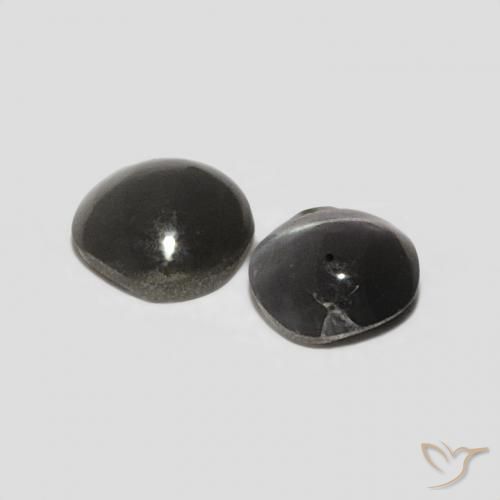 0.30克拉天然金绿玉猫眼，椭圆形，不透明